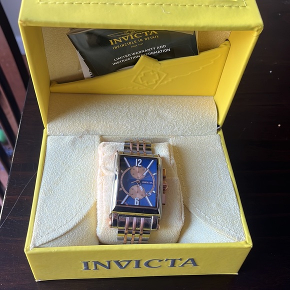 Invicta Cuadro Men’s Watch - Picture 3 of 3